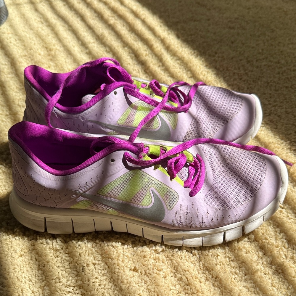 Nike Women's Pink and Lime Athletic Shoes